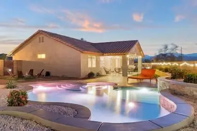 Image de Stylish 3br Joshua Tree Home w\/ Heated Pool & Spa