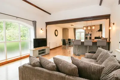 Image de Coach House, family friendly, character holiday cottage in Arnside