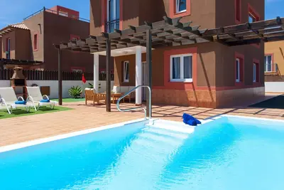 Image de Maison de vacances \"Emma - Mirador de las Dunas\" avec vue sur la mer, piscine et Wi-Fi.