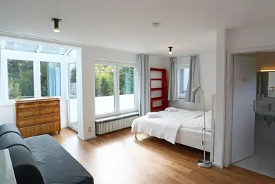 Image de 25 min to the Centre: Beautiful 140 m² flat in the South of Munich