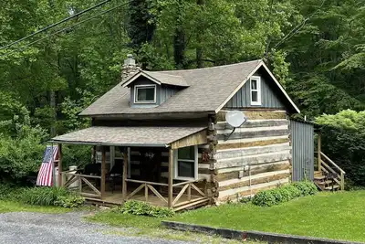 Image de Cabine-Famille-Salle de bain privée séparée-Logwood