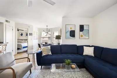 Image de 🔥Modern Scottsdale Condo 🔥 Great Area! Golf | Heated Pool | Gym 🏈️⛳️🌴 ⚾