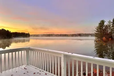 Image de Waterfront Home 20 Minutes to Downtown w/Off Road Trails/Kayaks/Fire Pit