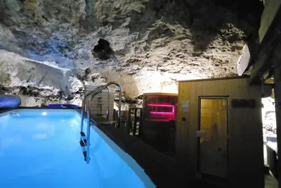 Image de l Atypique Des Fouleries Gite Et Son Spa Privatif Troglodyte