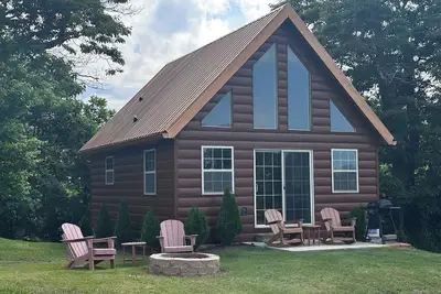 Image de Rustic Elegance, 1 bedroom cabin in the heart of Jonesborough.