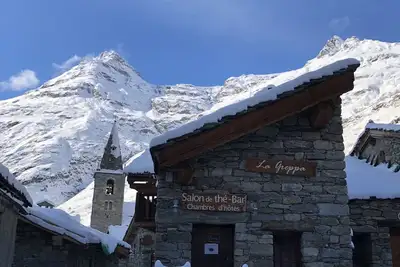 Image de Chalet cour des 3 céline 6 personnes Vieux village