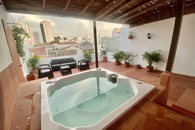 Image de badillo 3 old city 4br jacuzzi Ac hot water