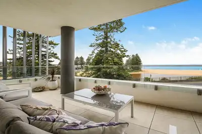 Image de Elysium #108 | Ocean Views, Walk to beach | Accom Holidays
