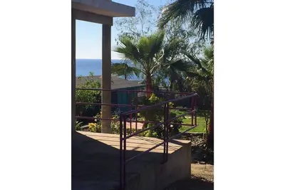 Image de Cozy retreat home 2min from Beach pet friendly