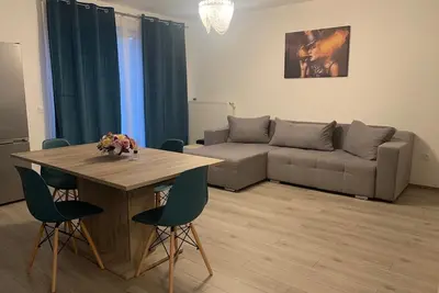 Image de Apartament cu doua camere - Cartier Rezidential la 10 minute de centrul orasului
