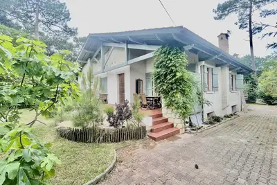 Image de Maison de famille au Cap Ferret ( Piraillan)