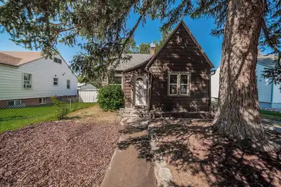 Image de Aloha 2br Isu Art House. Two Blocks From Campus!
