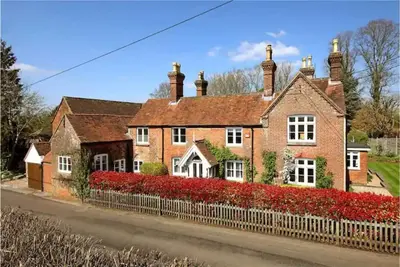 Image de Beautiful Period Country House with Heated Pool