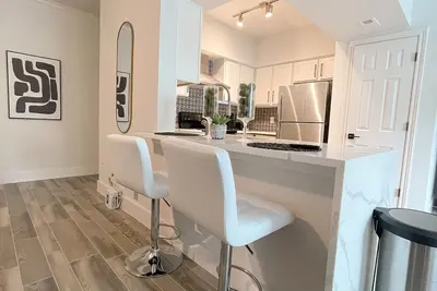 Image de Quiet Apartment Perfect for couples or small group trips! Perfect for relaxation