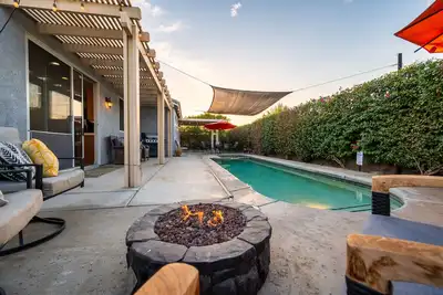 Image de La Quinta\/Indio Cheerful 4-bed home with Pool &Spa