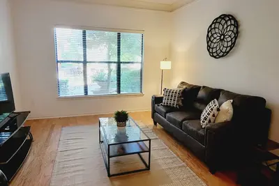 Image de Fantastic 1-Bedroom Close to Reliant & Med Ctr