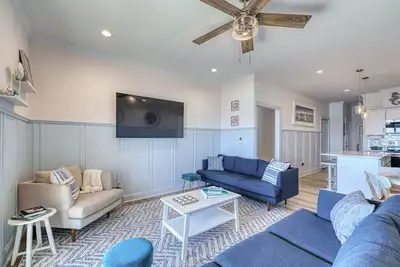 Image de ★OceanFront★Hot tub, pool, Game Tables & Elevator!