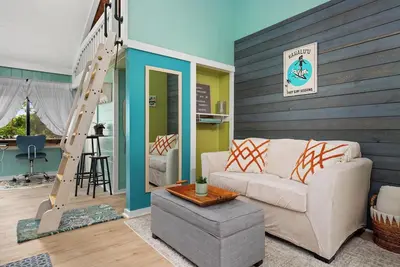 Image de Adorable Cottage w/ Jungle & Mountain Vibes