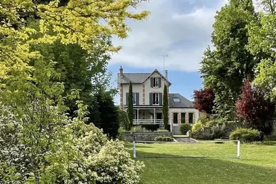 Image de Belle villa avec grand jardin, entre Seine et forêt de Fontainebleau