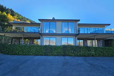 Image de Spectacular Views & Comfort in Queenstown!
