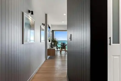 Image de Spectacular \"Three Bays\"