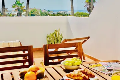 Image de Canaryislandshost l Sea View