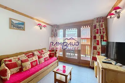 Image de 2 pièces - 4 couchages - Piscine -Wifi -