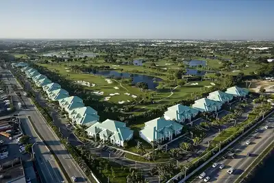 Comfort & Convenience! 4 Gorgeous Rooms + Balcony & Kitchen | Outdoor Pool