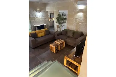 Lovely maisonette In best part of Valletta