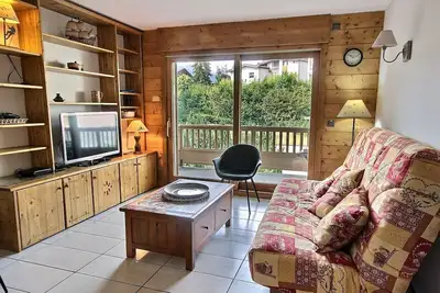 Image de Beau 2 pièces avec balcon, parking et WiFi à Bourg St Maurice