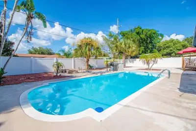 Image de 4br Orlando Home • Pets + Family Comfort & Deals