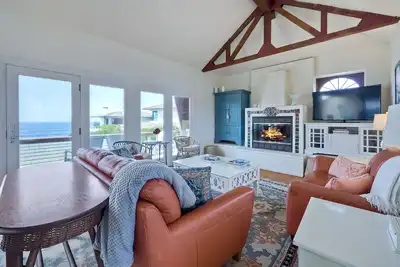 Image de Oceanview, Walk To Beach, Fire Pit, Bbq, Backyard