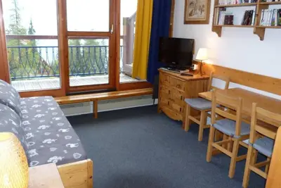 Image de 200m du centre station, 5ème étage, télévision, casier à ski, 39m², Les Arcs