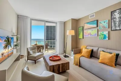 Image de Ocean View Balcony|Beachfront Resort|Pools+ Gym