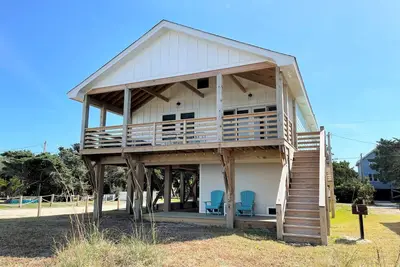 Image de Np43:  Charming waterfront home on Pamlico Sound
