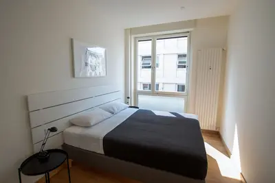 Image de Luxurious Apartment with Balcony