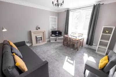 Image de Bright, Modern Flat Close to University