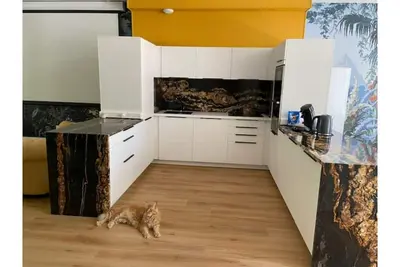 Image de Loft avec Jaccuzi 92m2\/ 2chbres video 4k gd écran