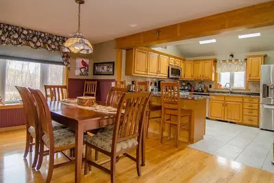 Image de Contemporary 4-bedroom Home