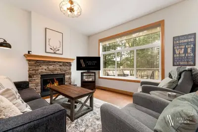Image de Eagle Crest | Steam Shower | Fireplace | Springs