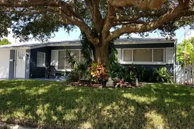 Image de Salty Oak Beach House