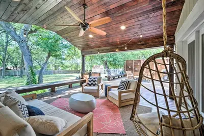 Image de Buda Home w\/ Deck & Fire Pit - 15 Mi to Austin!