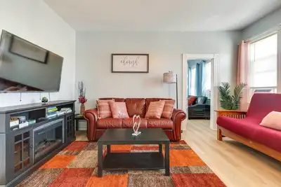 Image de Charming Stoughton Apartment: 20 Mi to Boston