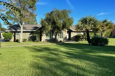 Image de Lakefront Home on Lake Griffin / Harris chain of lakes and close to the Villages