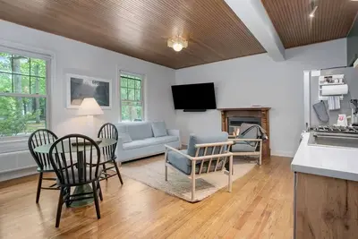 Image de The Neighborhood Hotel Grand Beach Suite 6 - Two Bedroom w Bunks