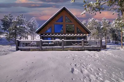 Image de Moonlight Ridge- Cozy Black hills getaway w/ private hot tub!