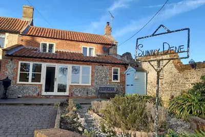 Image de Lovely 3 bedroom North Norfolk Cottage in quiet village. 5 mins beach