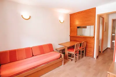 Image de Studio cabine, 4 pers. · Balcon Sud · Accès direct pistes · Tignes Val Claret