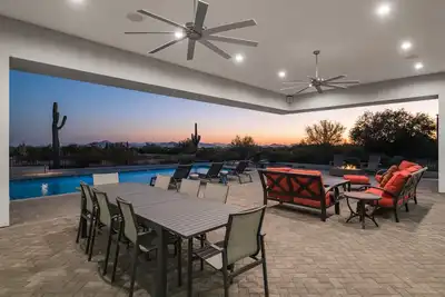 Image de Overlook - Sleek and Sophisticated Scottsdale Manor