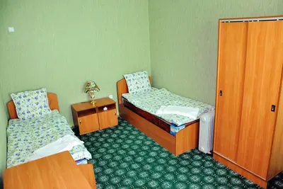 Image de Keep it simple at this peaceful and centrally-located apartmetn.